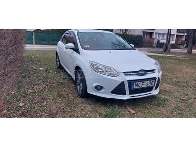 FORD FOCUS 1.0 EcoBoost '99g' Technology Le szervizelve jó álapot