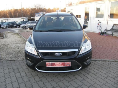 FORD FOCUS 1.6 Ghia VONÓHOROG.TEMPOMAT.NAVI.ALUFELNI