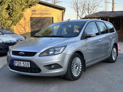 FORD FOCUS 1.6 TDCi Titanium DPF Vonóhorog/Digitális klíma/Tempomat/Multifunkciós kormány