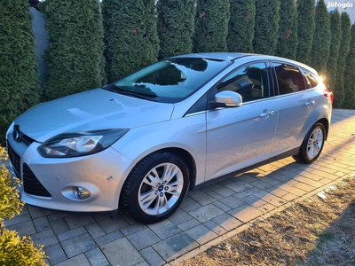 Ford Focus 1.6 TDCi Titanium Friss Műszaki+Park...