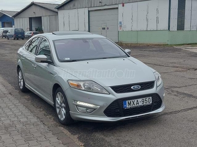 FORD MONDEO 2.0 TDCi Champions Titanium SPORT PACKET-17ALU-NAVI-NAPFÉNY TETŐ-T KAMERA-PDC-MANUÁL 6 SEB-295eKm