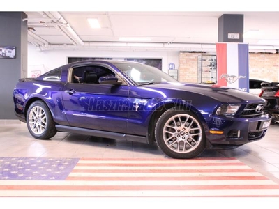 FORD MUSTANG Fastback 3.7 V6 (Automata) PONY PACKAGE/18 COLL/NAVI/KAMERA/MCB/GARANCIA