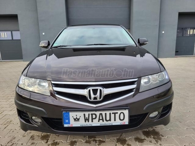 HONDA ACCORD 2.0 Sport My. 06 VEZETETT SZERVÍZKÖNYV!!!ELSŐ TULAJDONOS!!!KITŰNŐ ÁLLAPOTBAN!!!