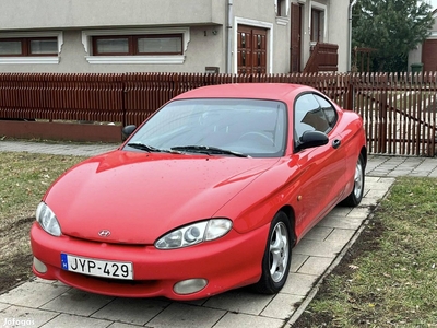 Hyundai Coupe