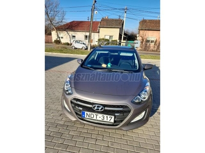 HYUNDAI I30 1.4 CRDi Comfort