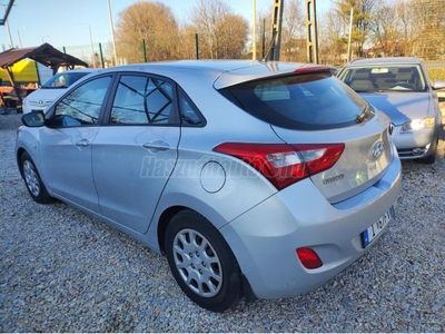 HYUNDAI I30 1.4i Comfort Friss NKH műszaki