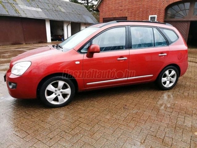 KIA CARENS 2.0 CRDi LX