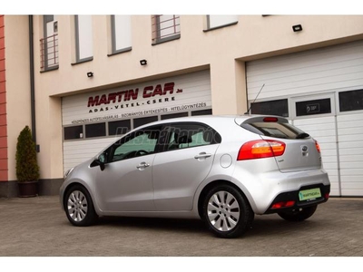 KIA RIO 1.4 CRDi EX Limited Kevesett futott + Szervízkönyv + Magasan felszerelt + 2x-es GARANCIA!!