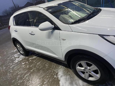 KIA SPORTAGE 1.6 GDI LX Navi