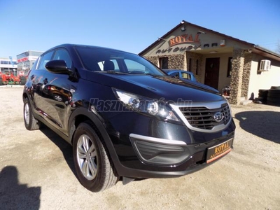 KIA SPORTAGE 1.7 CRDi EX GYÁRI FÉNYEZÉS!!LEINFORMÁLHATÓ ELŐÉLET!!! AZONNAL ELVIHETŐ!!!