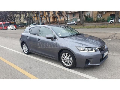 LEXUS CT 200h Comfort (Automata)