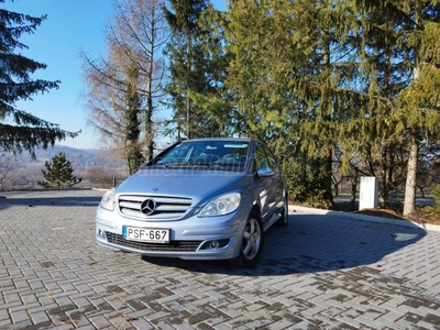 MERCEDES-BENZ B 170 nagyon szép. megkímélt állapotban