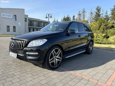 Mercedes-Benz ML-Osztály