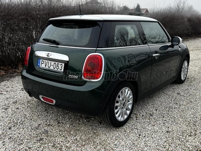 MINI COOPER 1.5(Automata) 1. tulaj. Mo-i.Friss szervizzel. magánszemélytől!