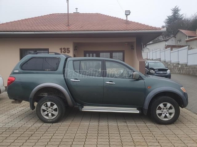 MITSUBISHI L 200 Pick Up 2.5 TD DC Intense