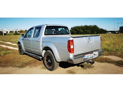 NISSAN NAVARA 4WD Double 2.5D XE