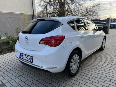 OPEL ASTRA J 1.6 Drive (Automata) Magyarországi