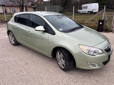 OPEL ASTRA J 1.6 Enjoy