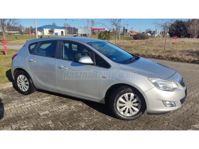 OPEL ASTRA J 1.7 CDTI Enjoy