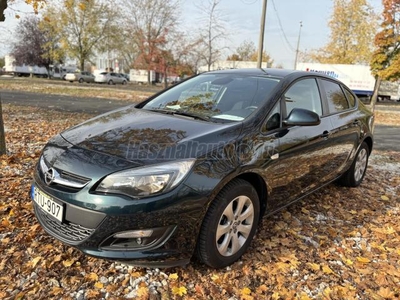 OPEL ASTRA J Sedan 1.4 T Enjoy Végkiárusítás! Kiváló állapotban! Friss vizsga! Garantált 35.000KM!!