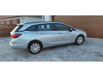 OPEL ASTRA K Sports Tourer 1.4 T Enjoy Törés mentes. vezetett szervízkönyv