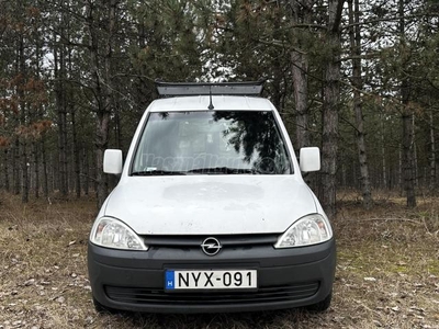 OPEL COMBO 1.3 Cdti Tetőcsomagtartóval! Megkímélt!