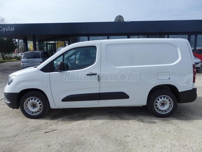 OPEL COMBO Cargo 1.5 DT L2H1 2.4t Cargo Edition LAST MINUTE ajánlat a készlet erejéig! Kavosz lízingkonstrukció igénybe vehető!