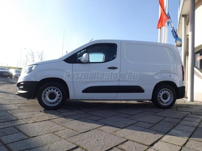 OPEL COMBO Cargo 1.5 DTH L1H1 2.4t Enjoy Start&Stop (3 személyes ) Magyarországi! Garanciával is!