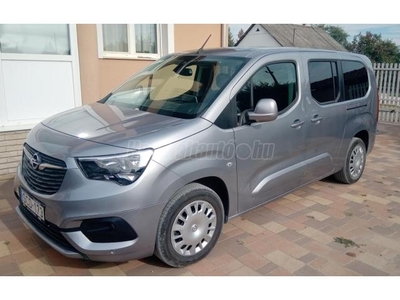 OPEL COMBO Life 1.2 T Enjoy XL (7 személyes )