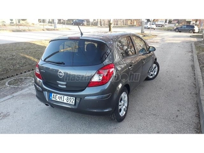 OPEL CORSA D 1.4 Cosmo FRISS SZERVIZ+KORMÁNY.ÜLÉS FŰTÉS+RADAR !!!