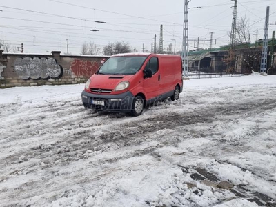 OPEL VIVARO 1.9 DTI L1H1 3fős teher tgk