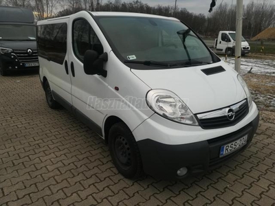 OPEL VIVARO 2.5 CDTI Tour Cosmo L1H1 2.7t