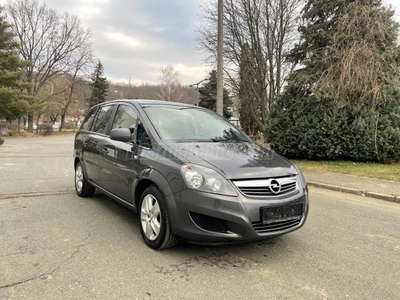 OPEL ZAFIRA B 1.6 Cosmo 7 SZEMÉLYES-KLÍMA