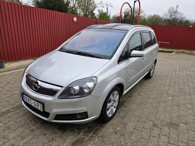 OPEL ZAFIRA B 1.8 Cosmo panoráma. tempomat. dig.klíma