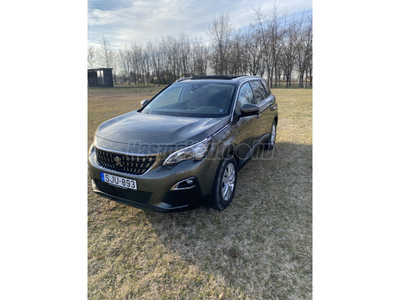 PEUGEOT 5008 1.2 PureTech Active (7 személyes )