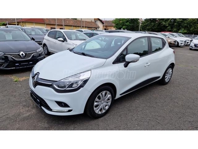 RENAULT CLIO Société 1.5 dCi Business Start&Stop szervizkönyv. navi!