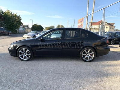 SEAT TOLEDO 1.8 T Sport (250+LE-HYBRID TURBÓ-NAGY COOLER-MAGYARORSZÁGI)