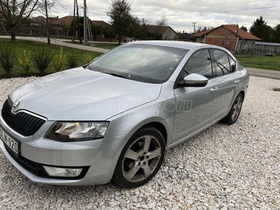 SKODA OCTAVIA 1.2 TSI Active