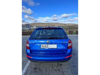 SKODA OCTAVIA 1.6 CR TDI Elegance DSG