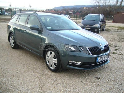 SKODA OCTAVIA Combi 1.4 TSI Style SZERVIZKÖNYV. NAVIGÁCIÓ. TOLATÓRADAR. ÜLÉSFŰTÉS. TEMPOMAT