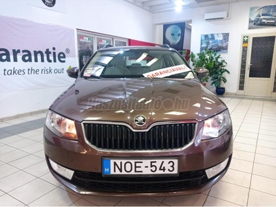 SKODA OCTAVIA Combi 2.0 CR TDI Style NAVI. 1 év GARANCIA!