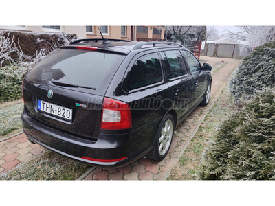 SKODA OCTAVIA Combi 2.0 TFSI RS