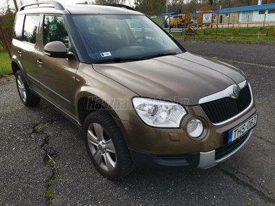 SKODA YETI 2.0 CR TDI Ambition 4x4 DSG Vezetett szervizkönyv