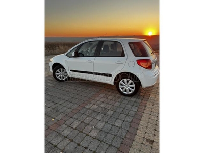 SUZUKI SX4 1.5 GC AC