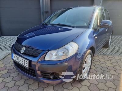 SUZUKI SX4