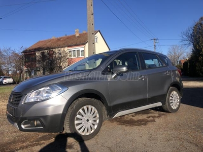 SUZUKI SX4 S-CROSS 1.6 GLX 4WD NAVIGÁCIÓ.DIGIT KLÍMA.ÜLÉS-FŰTÉS.TEMPOMAT.TOLATÓ-KAMERA.VONÓHOROG !!