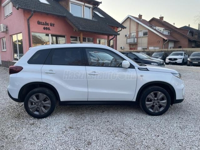 SUZUKI VITARA 1.4 Hybrid GL+ 27% ÁFA. GYÖNGYHÁZ FEHÉR. ELSŐ TULAJDONOS. TÖRÉSMENTES.. VEZETETT SZERVIZKÖNYV