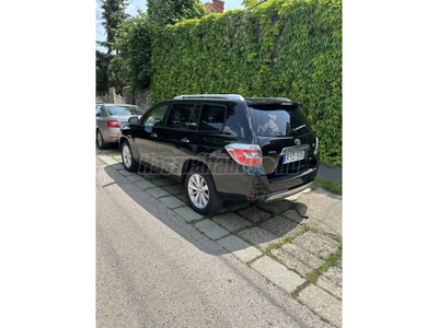 TOYOTA HIGHLANDER 3.3 V6 Hybrid Limited (Automata) Black Limited Sunroof