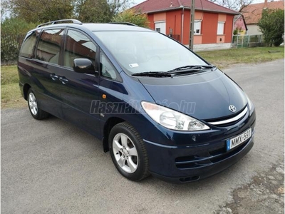 TOYOTA PREVIA 2.0 D-4D Sol Friss műszakival