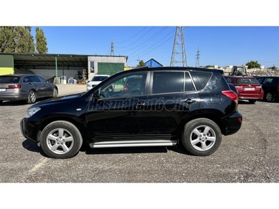 TOYOTA RAV 4 Rav4 2.0 4x4